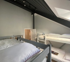 6-ти местный номер Комфорт (общий санузел) в Vavilov hostel
