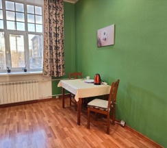 3-комнатные апартаменты стандарт в Rooms4Rent (Румс фор Рент)