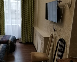 Трехместный СТАНДАРТ (душ и санузел в номере) в Гармония