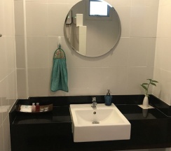 Студия Deluxe с балконом в Kata Tranquil Villa