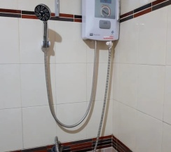Двухместный номер Deluxe c 1 комнатой с видом на горы двуспальная кровать в Breeze Hill Hotel