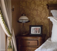 Двухместный люкс с 2 комнатами с видом на парк двуспальная кровать в Гостиничный комплекс Имение Алтунъ корпус Барский флигель