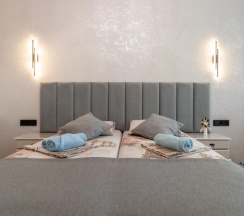 Двухместный номер Standard с балконом и с красивым видом из окна 2 отдельные кровати в Гостевой дом