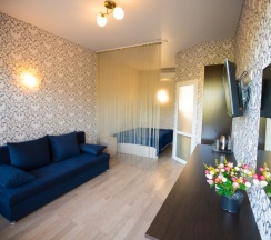 Четырёхместный номер Standard с балконом в Singer