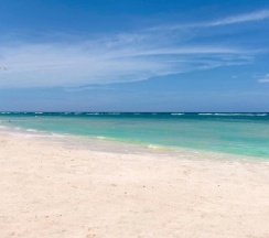 Апартаменты в Hospitality Expert F32 Beach front Pool & Chef