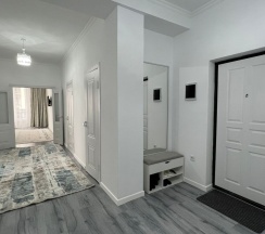 Апартаменты с 3 комнатами с балконом и с красивым видом из окна в Adal Apartments