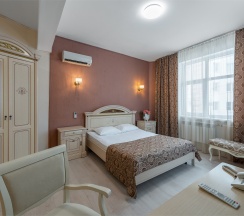 Улучшенный / Superior Room в Версаль