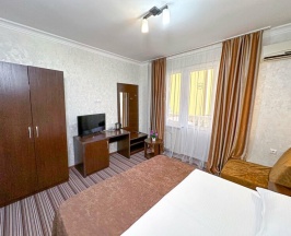 Стандартный трехместный номер в Морской бриз by Sun City Hotels