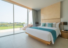 Люкс Premium с 2 комнатами с балконом в Ace of Hua Hin Resort