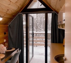 Дом на дереве Цветы сакуры в Вазуза Лав