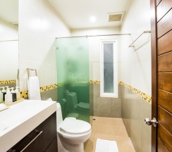 Коттедж с видом на бассейн в Отель The Oriental Beach Pearl