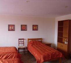 Номер эконом с 3 односпальными кроватями в 7 Вечеров