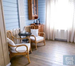 Голубой Мороз в River Villa