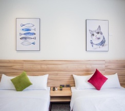 Четырёхместный номер Standard в Rainbow Hotel