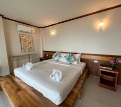 Бунгало seafront в Lotus Paradise Resort