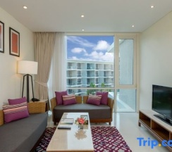 Люкс с кухней с 2 комнатами с балконом в Splash Beach Resort
