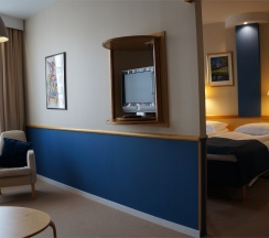 SUITE / ЛЮКС c джакузи в современном корпусе в Россо рива