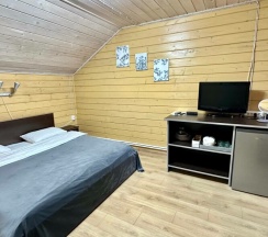 Четырёхместный ОТЕЛЬ 6 в Командор