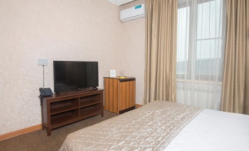 Номер улучшенный №205 в Hotel central