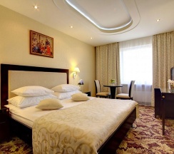 Альфа Суперриор (широкая кровать) в Абсалют-Тур