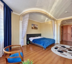 Улучшенный четырехместный номер в Relax