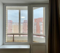 "Flowers" Квартира-студио (Метро Ленинский проспект/Автово, 10 минут на транспорте) в Rauktis apartments