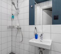 Апартаменты у ст.м. Лесная (Standart Large-28) в FlatHome, апартаменты