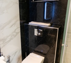 Двухместный люкс двуспальная кровать в Отель Downtown Suites Hotel Yerevan