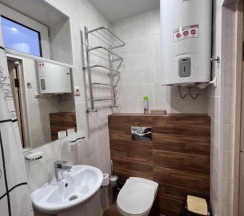 Апартаменты с балконом в Алина