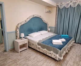 4-местный 2-комнатный номер стандарт семейный в Французский квартал