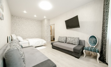 Апартаменты c 1 комнатой с балконом в Апартаменты Однокомнатная Квартира Стандарт в Центре