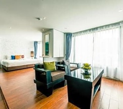 Одноместный люкс в Raha Grand Hotel