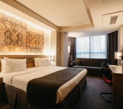 Двухместный номер Улучшенный двуспальная кровать в Republica Hotel Yerevan