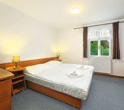 Трёхместный номер Standard в Lomnice Hotel & Restaurant