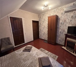 Номер стандарт с двуспальной кроватью №2 в Скорпион