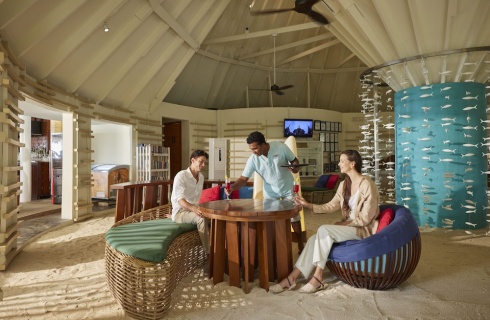 Мальдивы, Гиравару: Курортный отель Centara Ras Fushi Resort & Spa Maldives