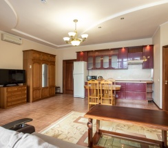 ПОЛУЛЮКС С БАЛКОНОМ в У моря