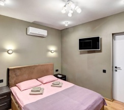 Стандарт двухместный номер с двуспальной кроватью №1 в Fenix