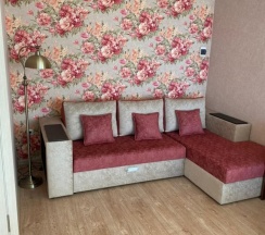 Трёхместный номер Comfort с балконом и с красивым видом из окна в Династия