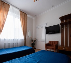 Номер полулюкс с 2 односпальными кроватями в Djump hotel