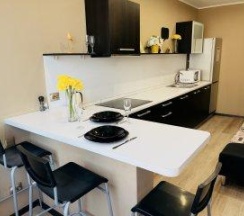 1-комнатные апартаменты улучшенные в Smile Apartments (Смайл Апартментс) на улице Жмайлова 4Г