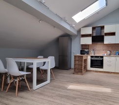 Апартаменты 3 комнаты, мансарда - 3й этаж в Белый снег