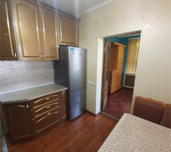Трехкомнатный номер (в Мини-отель на Анджиевского д.26) в Тамара