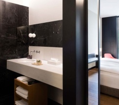 Двухместный номер Deluxe двуспальная кровать в Alma Barcelona