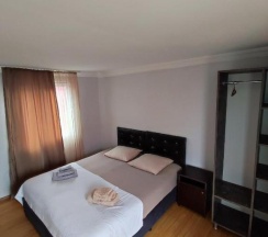 Двухместный номер Standard с балконом двуспальная кровать в Kobuleti Guest House