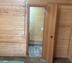Двухместный номер Standard рядом с пляжем двуспальная кровать в Домик у речки