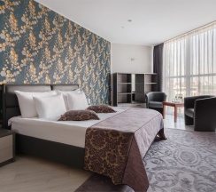 Люкс Студио в Marins Grand Hotel Астрахань