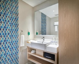 Двухместный номер Deluxe 2 отдельные кровати в OZO Phuket