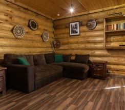 Коттедж Дуплекс с красивым видом из окна в Коробок-Хуторок