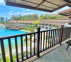 Студия Premium с видом на бассейн в Arinara Beach Resort Phuket